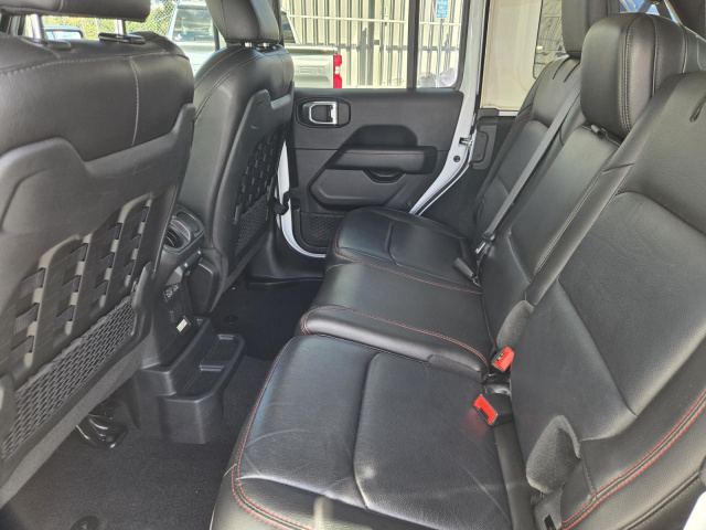 Used 2022 Jeep Wrangler Unlimited Rubicon 4x4  in ,  27