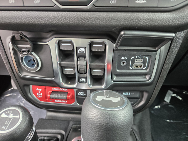 New 2026 Jeep Wrangler Willys 4 Door 4x4  in ,  13