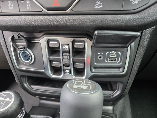 New 2026 Jeep Wrangler 85th Anniversary 4 Door 4x4  in ,  13