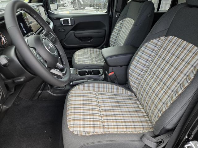New 2026 Jeep Wrangler 85th Anniversary 4 Door 4x4  in ,  22