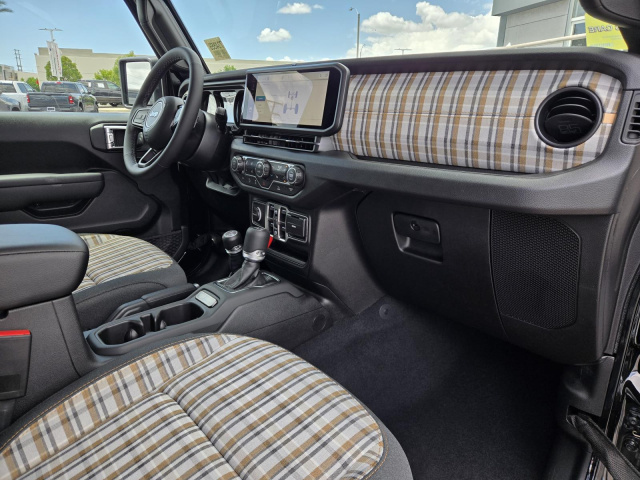 New 2026 Jeep Wrangler 85th Anniversary 4 Door 4x4  in ,  32