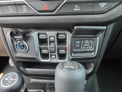 New 2026 Jeep Wrangler 85th Anniversary 4 Door 4x4  in ,  13