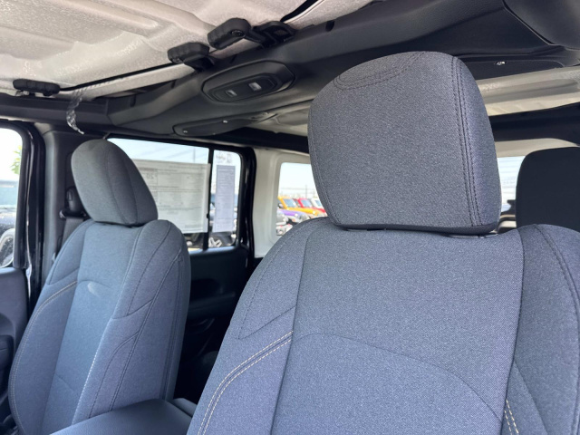 New 2026 Jeep Wrangler Willys 4 Door 4x4  in ,  25
