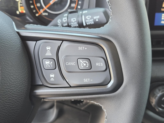 New 2026 Jeep Wrangler Willys 4 Door 4x4  in ,  18