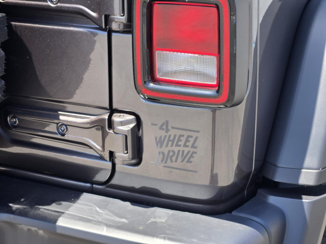 New 2026 Jeep Wrangler Willys 4 Door 4x4  in ,  35