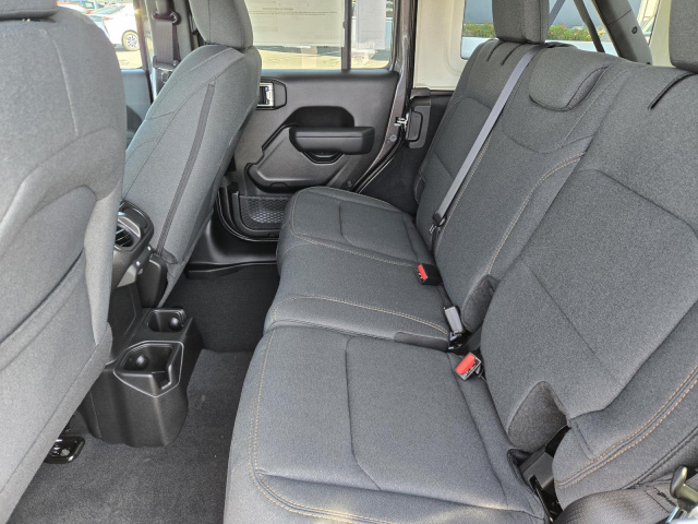 New 2026 Jeep Wrangler Willys 4 Door 4x4  in ,  25