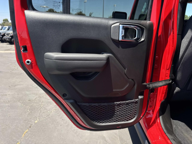 New 2026 Jeep Wrangler Willys 4 Door 4x4  in ,  26