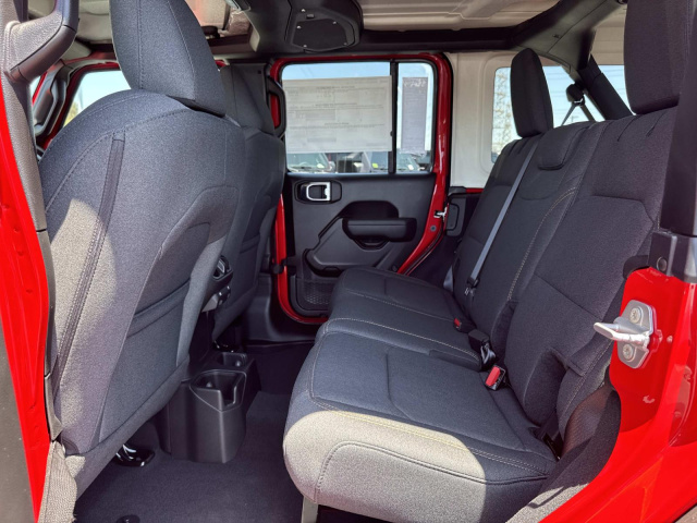New 2026 Jeep Wrangler Willys 4 Door 4x4  in ,  27