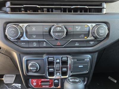 New 2026 Jeep Wrangler Willys 4 Door 4x4  in ,  13