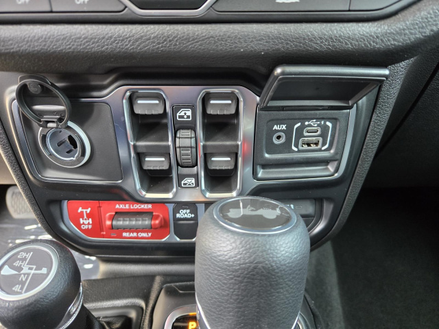 New 2026 Jeep Wrangler Willys 4 Door 4x4  in ,  13