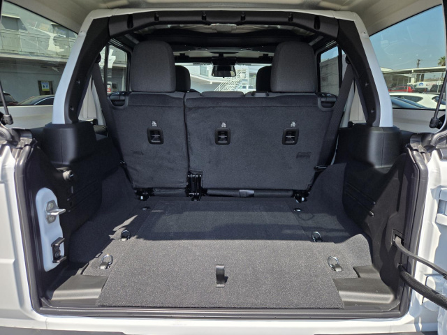 New 2026 Jeep Wrangler Willys 4 Door 4x4  in ,  28