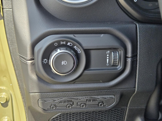 New 2026 Jeep Wrangler Sahara 4 Door 4x4  in ,  19