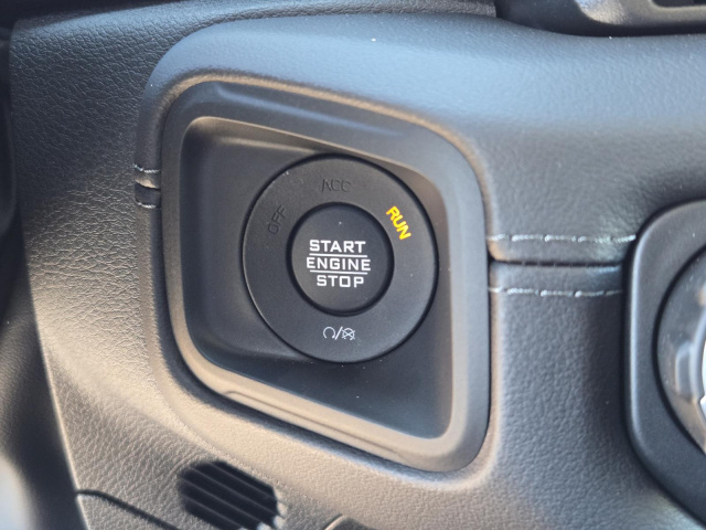 New 2026 Jeep Wrangler Sahara 4 Door 4x4  in ,  11