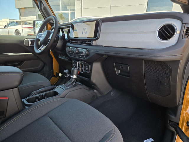 New 2026 Jeep Wrangler Sahara 4 Door 4x4  in ,  33