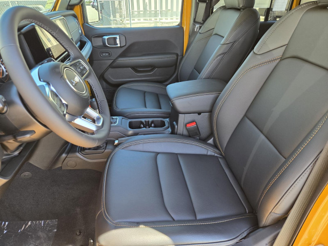 New 2026 Jeep Wrangler Sahara 4 Door 4x4  in ,  22