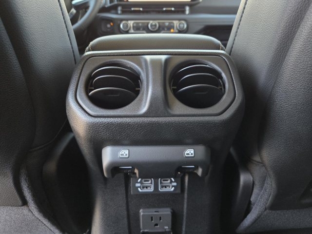 New 2026 Jeep Wrangler Sahara 4 Door 4x4  in ,  28