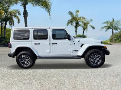 New 2025 Jeep Wrangler Sahara 4 Door 4x4  in ,  3