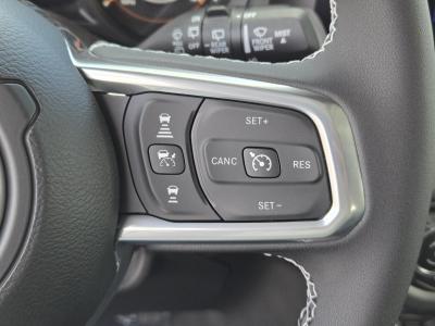 New 2025 Jeep Wrangler Sahara 4 Door 4x4  in ,  19