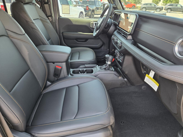 New 2026 Jeep Wrangler Sahara 4 Door 4x4  in ,  34