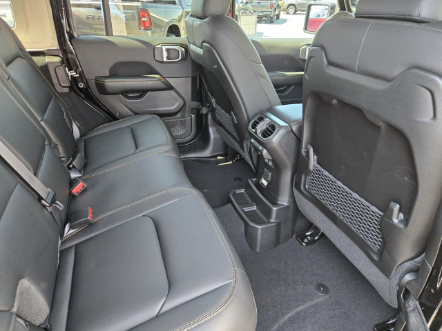 New 2026 Jeep Wrangler Sahara 4 Door 4x4  in ,  31