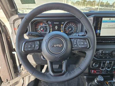 New 2026 Jeep Wrangler Rubicon 4 Door 4x4  in ,  18