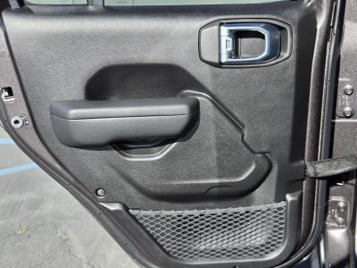 New 2026 Jeep Wrangler Rubicon 4 Door 4x4  in ,  27