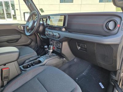 New 2026 Jeep Wrangler Rubicon 4 Door 4x4  in ,  32
