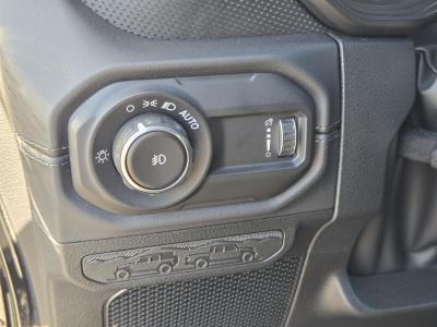 New 2026 Jeep Wrangler Rubicon 4 Door 4x4  in ,  21