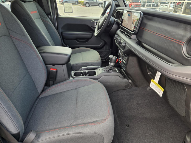 New 2026 Jeep Wrangler Rubicon 4 Door 4x4  in ,  34
