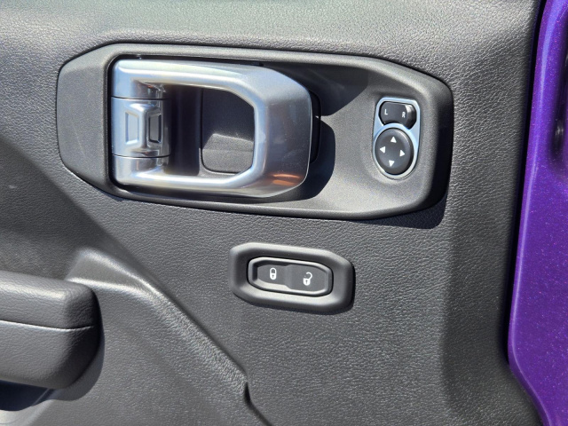 New 2026 Jeep Wrangler Rubicon 4 Door 4x4  in ,  21