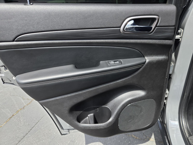 Used 2021 Jeep Grand Cherokee Freedom 4x2  in ,  25