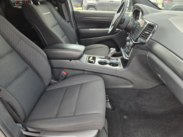 Used 2021 Jeep Grand Cherokee Freedom 4x2  in ,  32