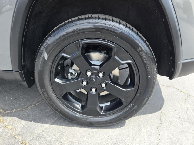 Used 2021 Jeep Grand Cherokee Freedom 4x2  in ,  35