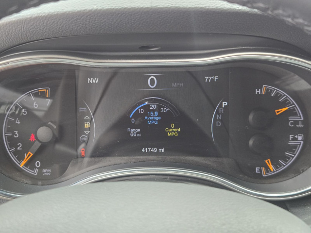 Used 2022 Jeep Grand Cherokee WK Laredo E 4x2  in ,  15