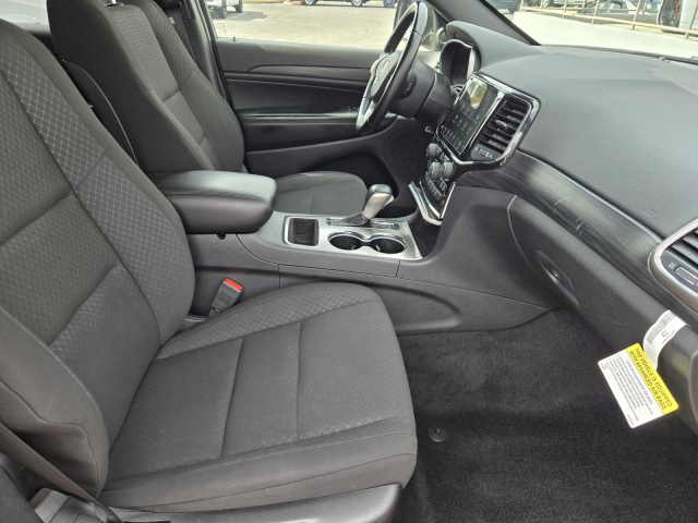 Used 2022 Jeep Grand Cherokee WK Laredo E 4x2  in ,  33
