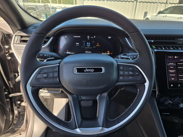 New 2025 Jeep Grand Cherokee Laredo X 4x2  in ,  15