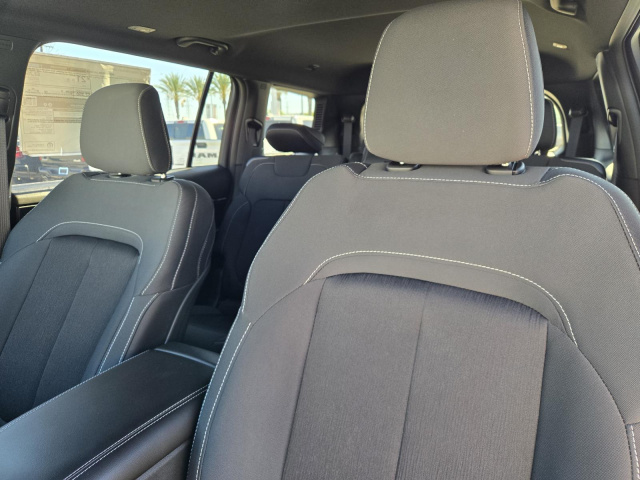 New 2025 Jeep Grand Cherokee Laredo X 4x2  in ,  22