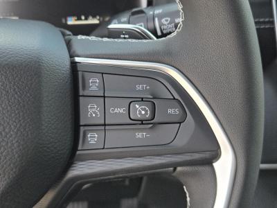 New 2026 Jeep Grand Cherokee Laredo X 4x2  in ,  17