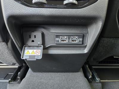 New 2026 Jeep Grand Cherokee Laredo X 4x2  in ,  27