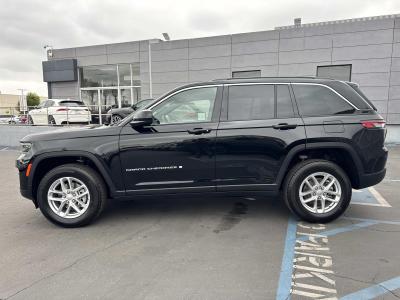 New 2026 Jeep Grand Cherokee Laredo 4x2  in ,  1