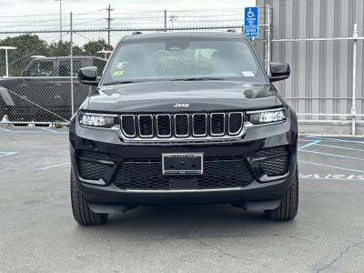 New 2026 Jeep Grand Cherokee Laredo 4x2  in ,  2