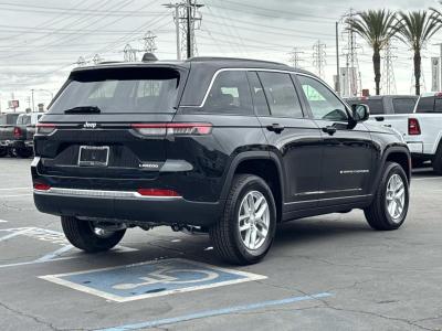 New 2026 Jeep Grand Cherokee Laredo 4x2  in ,  3