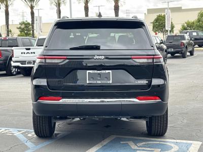 New 2026 Jeep Grand Cherokee Laredo 4x2  in ,  4