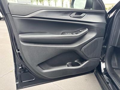 New 2026 Jeep Grand Cherokee Laredo 4x2  in ,  19