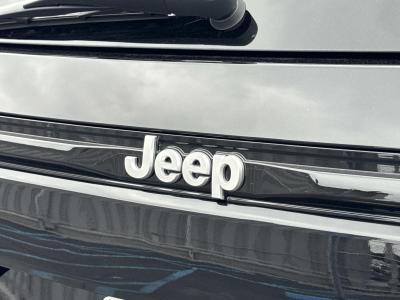 New 2026 Jeep Grand Cherokee Laredo 4x2  in ,  28
