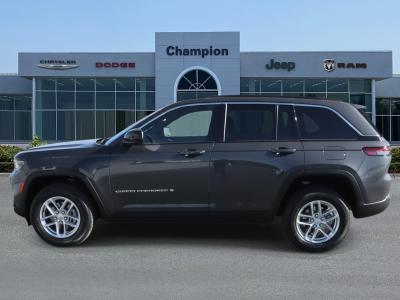 Used 2025 Jeep Grand Cherokee Laredo X 4x2  in ,  4