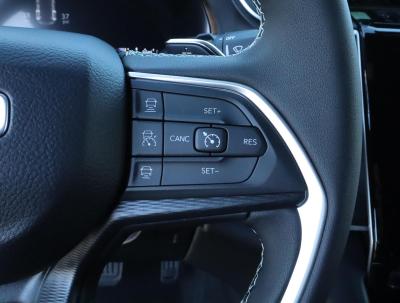 Used 2025 Jeep Grand Cherokee Laredo X 4x2  in ,  13