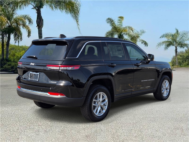 New 2026 Jeep Grand Cherokee Laredo 4x2  in ,  3