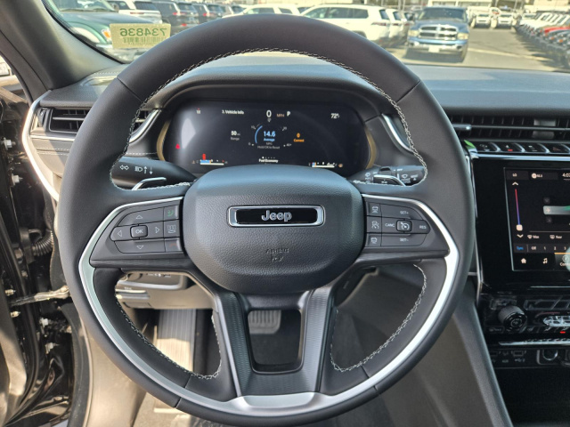 New 2026 Jeep Grand Cherokee Laredo 4x2  in ,  14