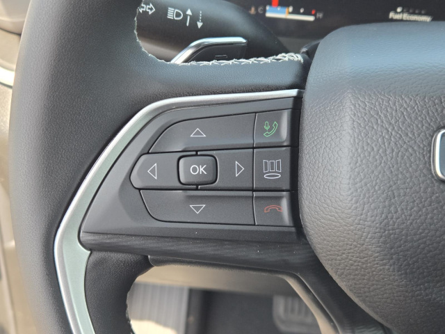 New 2026 Jeep Grand Cherokee Laredo 4x2  in ,  15